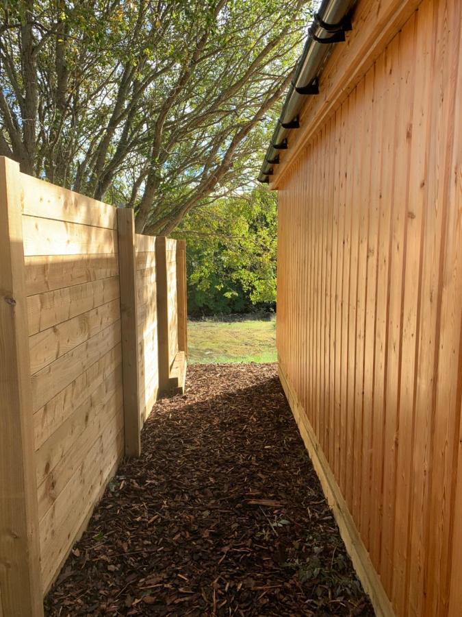 River Huts, Highland River Retreat With Hot Tub Inverness Exterior foto